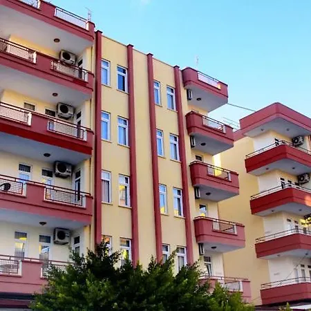 Baronessa Aparthotel 3*