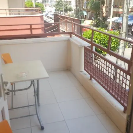 Baronessa Hotel de apartamente